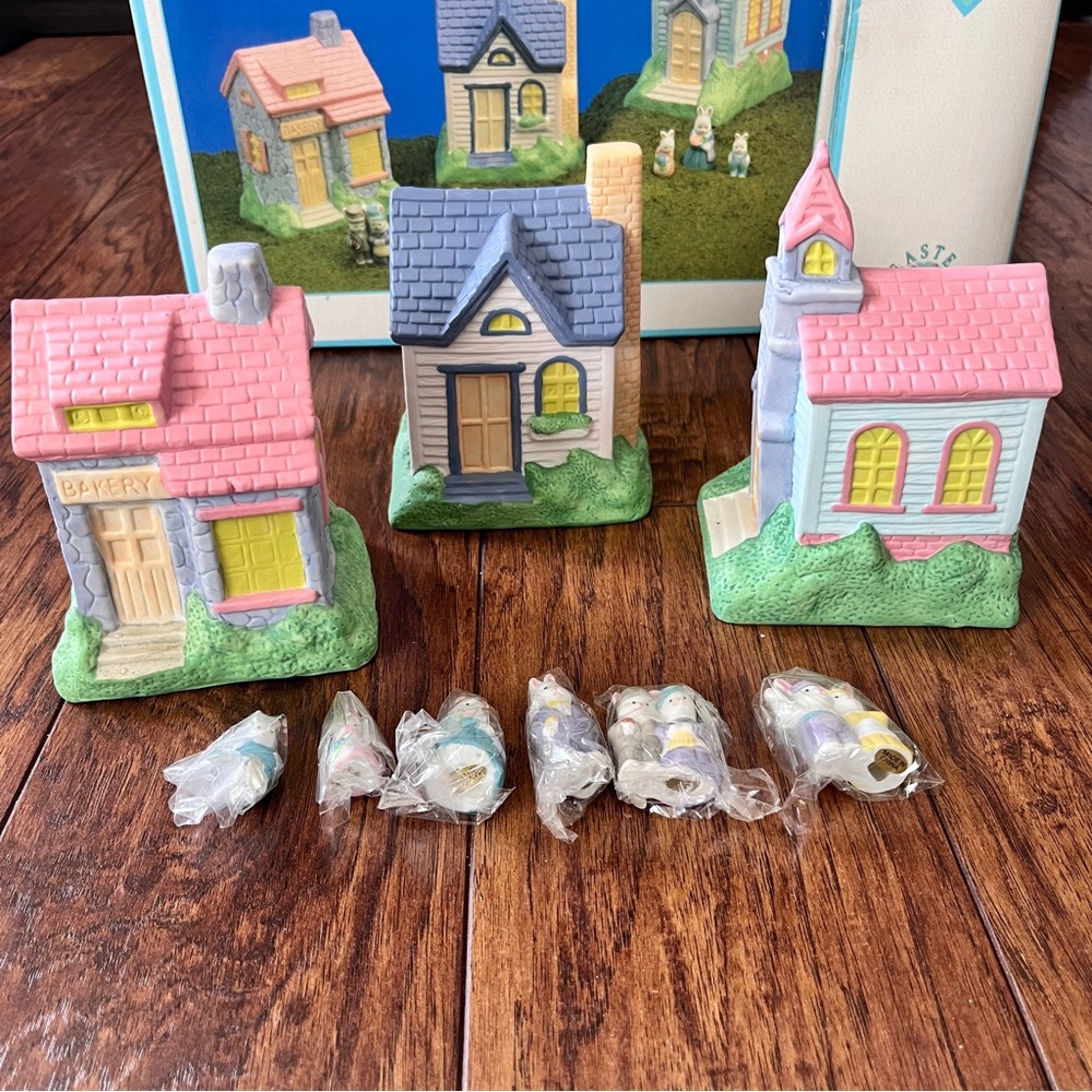 Vintage 1991 Venture Hopalong Hollow Porcelain Easter Bunny Village 9 Piece Set